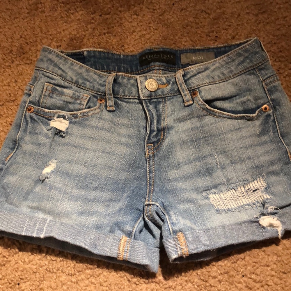 aéropostale jean shorts. midi shorts
